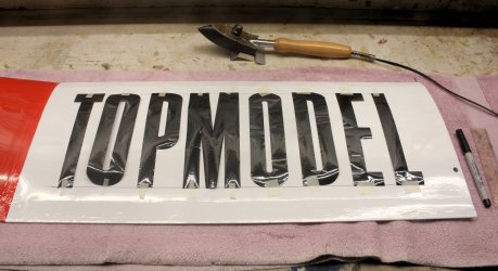 5 - wing lettering_1083.JPG