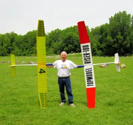 Dave with OLY-2 and RISER-100 _SAW-9090.webp