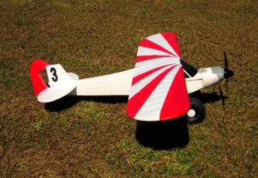 FMS SUPER CUB 1300 sheds a rudder 1.webp